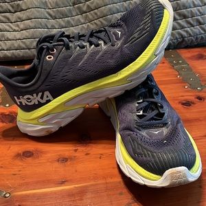 Hoka Clifton Edge